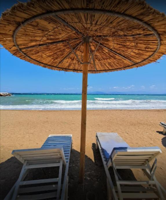 Honeybee 1 - Sunny Studio In The Center Of Rafina 외부 사진